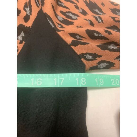 Cheetah Patterned Colorblock Dress - Picture 10 of 13
